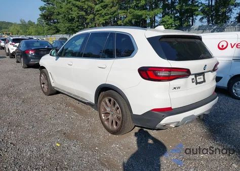 2023 BMW X5 xDrive40I z USA, uszkodzony, nr VIN 5UXCR6C00P9R06591
